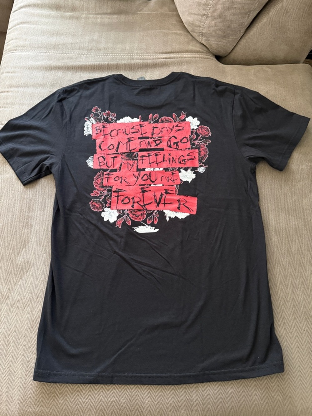 Papa Roach Short Sleeve Tee From Concert - NEW! - Picture 3 of 5